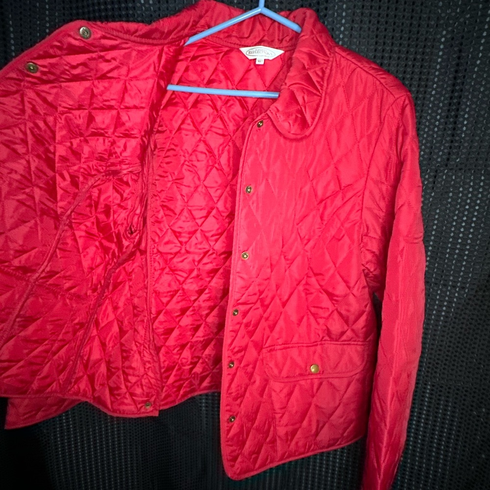 Red Northern Reflections Quilted Jacket - Picture 4 of 6